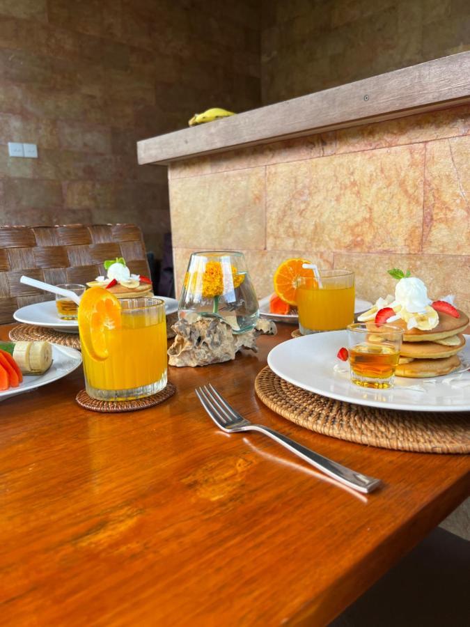 Nirankara Ubud Villa Eksteriør billede