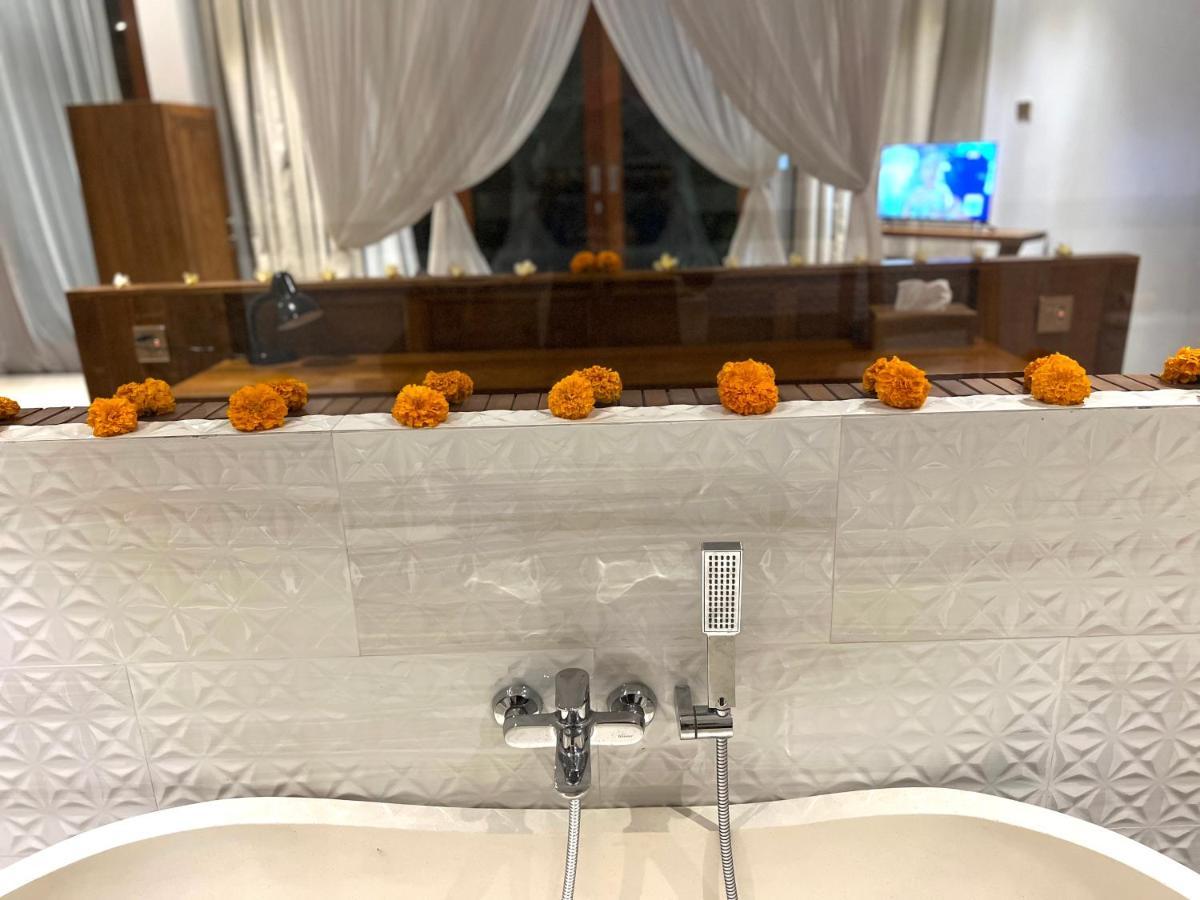 Nirankara Ubud Villa Eksteriør billede